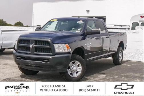 True Blue Pearlcoat 2018 RAM 2500 Tradesman Crew Cab 4x4 8' Box