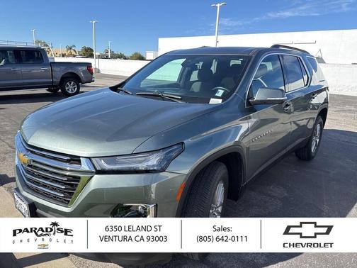 2023 Chevrolet Traverse LT Cloth