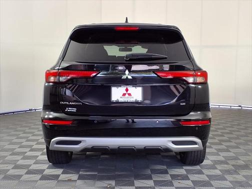 2022 Mitsubishi Outlander SE 2.5 2WD