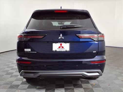 2025 Mitsubishi Outlander SE 2.5 2WD