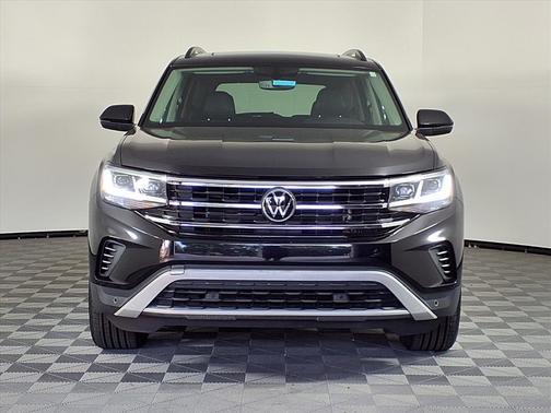 2021 Volkswagen Atlas 2.0T SE w/Technology