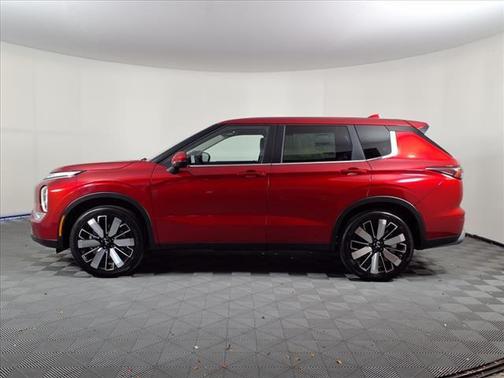 Red Diamond 2025 Mitsubishi Outlander SE 2.5 2WD