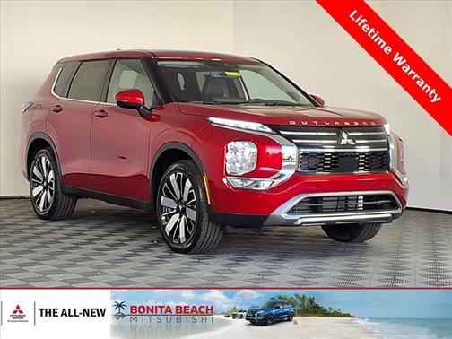 Red Diamond 2025 Mitsubishi Outlander SE 2.5 2WD