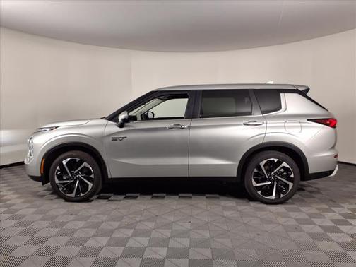 2024 Mitsubishi Outlander PHEV SE S-AWC