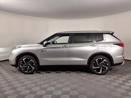 2024 Mitsubishi Outlander PHEV SE S-AWC