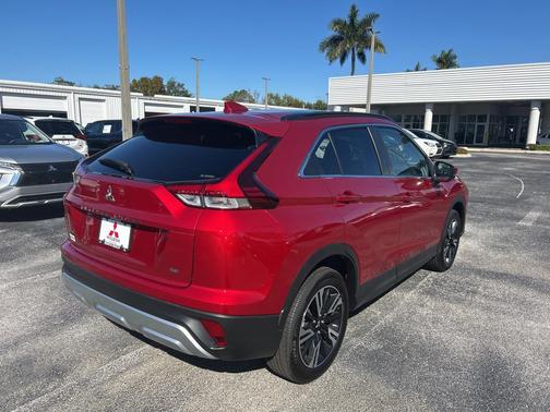 2024 Mitsubishi Eclipse Cross SE