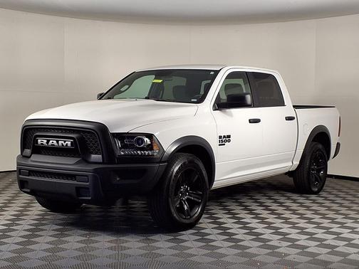 2024 RAM 1500 Classic Warlock Crew Cab 4x2 5'7' Box
