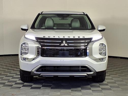 2025 Mitsubishi Outlander SE 2.5 2WD