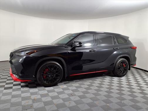 2021 Toyota Highlander XSE