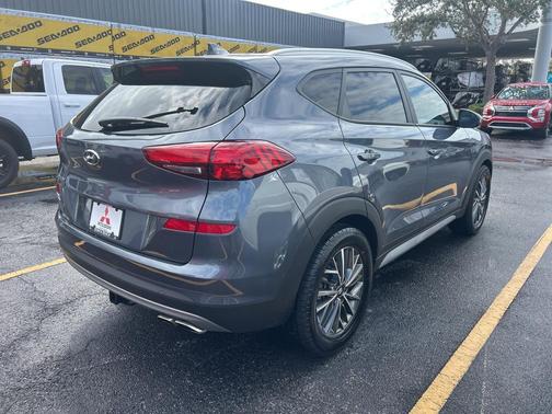 2021 Hyundai TUCSON SEL