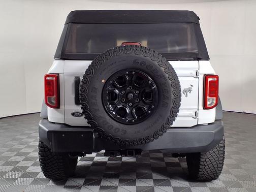 Oxford White 2021 Ford Bronco Base
