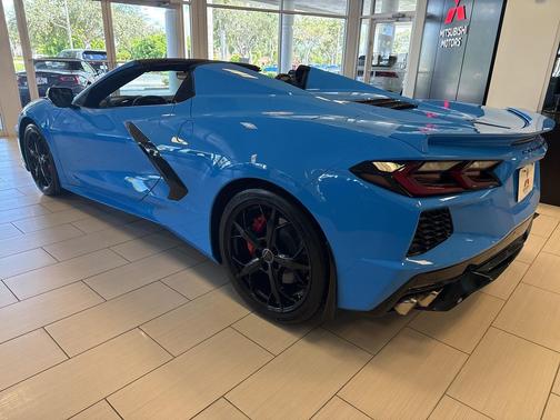 2022 Chevrolet Corvette Stingray w/2LT