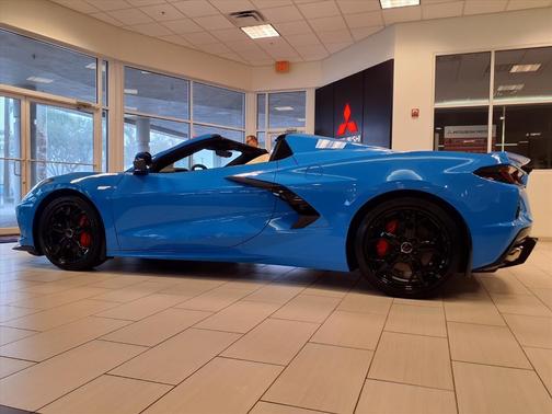 2022 Chevrolet Corvette Stingray w/2LT