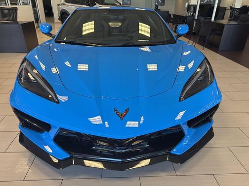 2022 Chevrolet Corvette Stingray w/2LT