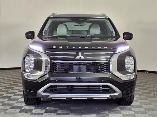 2025 Mitsubishi Outlander PLATINUM EDITION 2.5 S-AWC