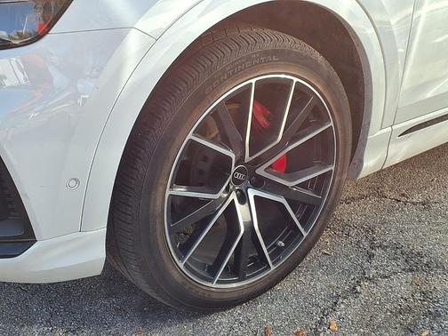 2023 Audi Q8 55 Prestige