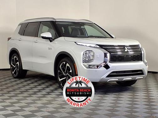 2025 Mitsubishi Outlander PHEV SEL