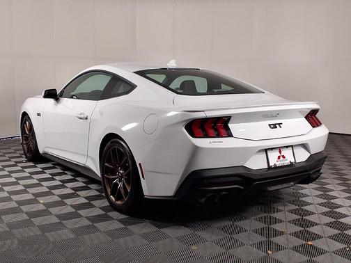 Oxford White 2025 Ford Mustang GT Premium