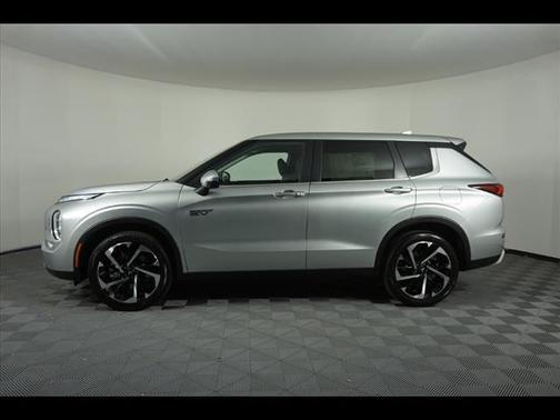 2025 Mitsubishi Outlander PHEV SE S-AWC