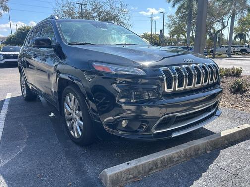 2017 Jeep Cherokee Overland