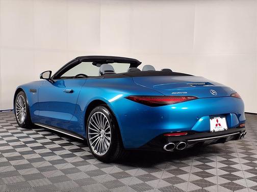 2023 Mercedes-Benz AMG SL 43 Base