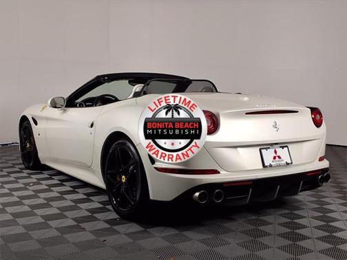 2016 Ferrari California T