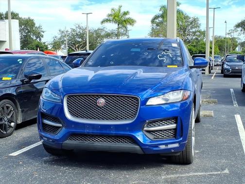 2018 Jaguar F-PACE 30t R-Sport
