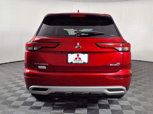 2024 Mitsubishi Outlander PHEV SE S-AWC