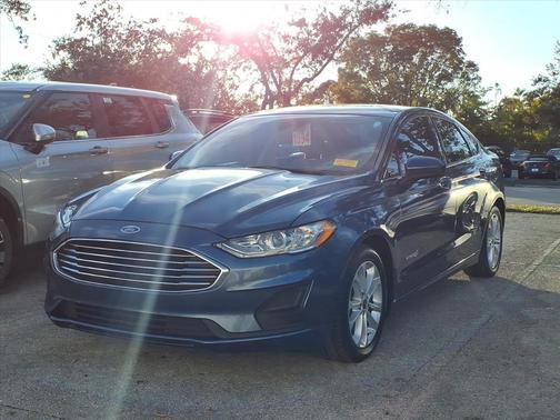 2019 Ford Fusion Hybrid SE