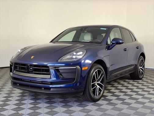 2024 Porsche Macan Base
