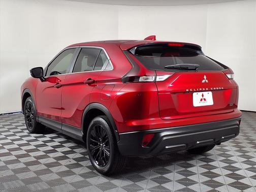 2022 Mitsubishi Eclipse Cross LE