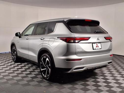 2025 Mitsubishi Outlander PHEV SE S-AWC