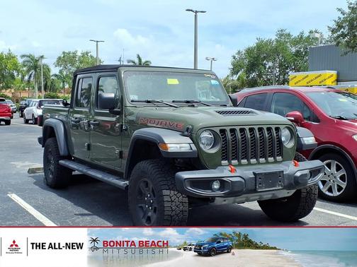Sarge Green Clearcoat 2023 Jeep Gladiator Mojave 4x4