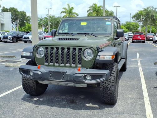 Sarge Green Clearcoat 2023 Jeep Gladiator Mojave 4x4