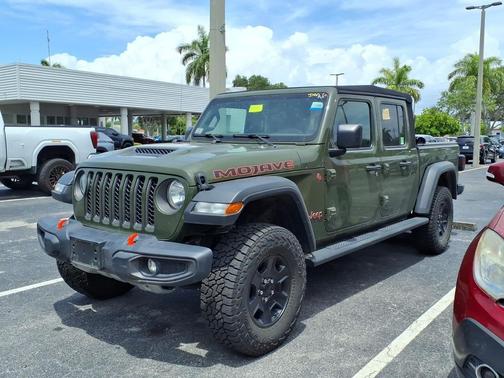 Sarge Green Clearcoat 2023 Jeep Gladiator Mojave 4x4