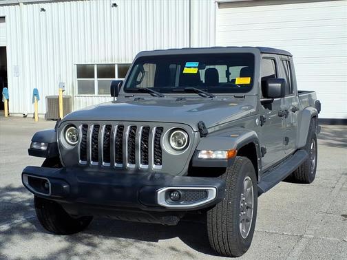 2021 Jeep Gladiator Overland