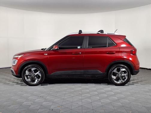 2024 Hyundai VENUE Limited