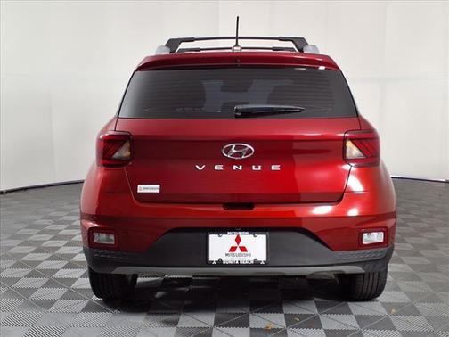 2024 Hyundai VENUE Limited