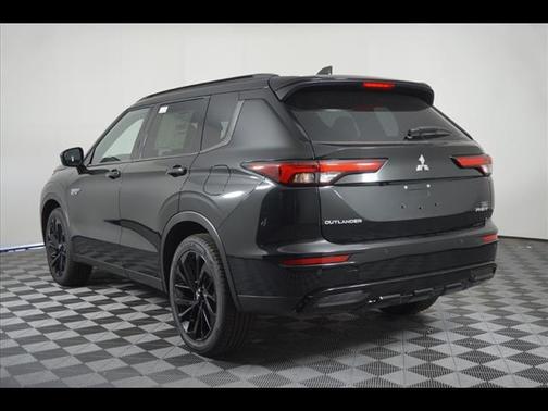 2025 Mitsubishi Outlander PHEV SEL