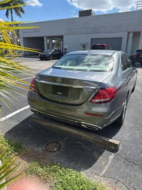 2018 Mercedes-Benz E-Class E 300