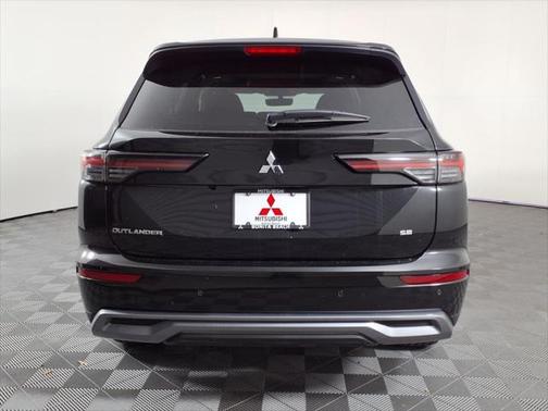 2025 Mitsubishi Outlander SE 2.5 2WD