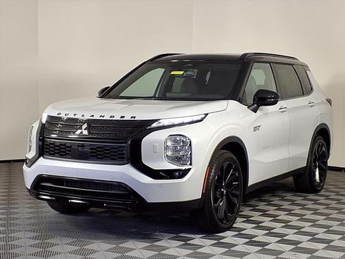 2025 Mitsubishi Outlander PHEV SEL