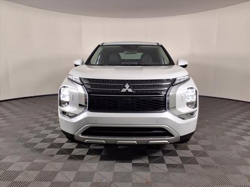 2025 Mitsubishi Outlander PHEV SE S-AWC