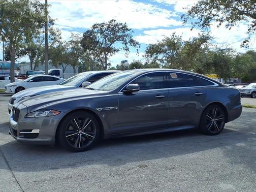 2019 Jaguar XJ Supercharged