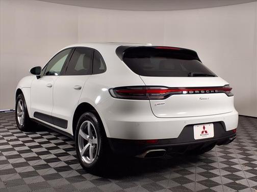 2021 Porsche Macan Base