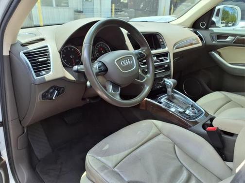 2016 Audi Q5 2.0T Premium Plus