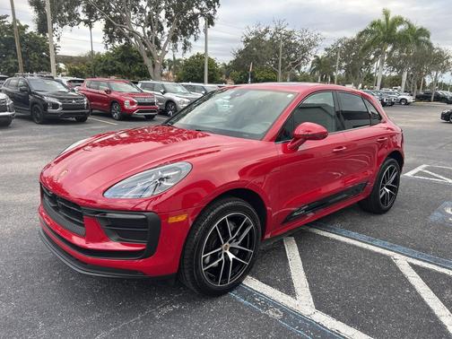 2024 Porsche Macan T