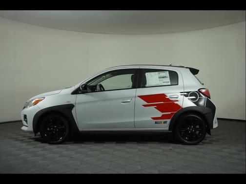 2024 Mitsubishi Mirage SE