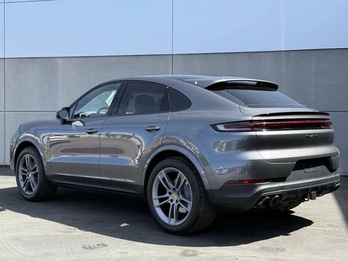 2025 Porsche Cayenne 