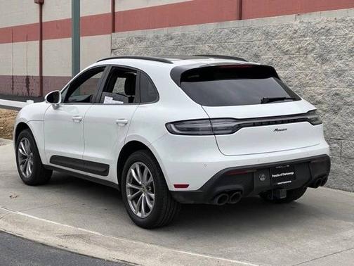 2024 Porsche Macan 